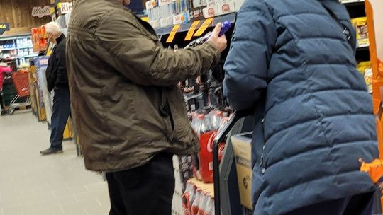 Zmarł podczas próby zatrzymania złodzieja alkoholu