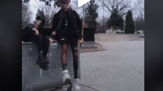 Znieważyły miejsce pochówku. Policja wszczyna postępowanie po publikacji na igryfino 