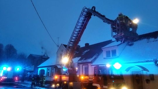 Zostali wezwani do pożaru sadzy Zostali wezwani do pożaru sadzy