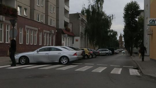 Zrobił to na przejściu dla pieszych