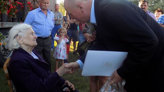 Życzymy 200 lat w zdrowiu, Pani Stanisławo!