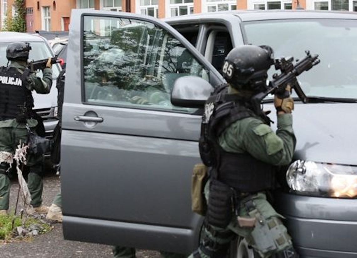 Akcja antyterrorystów w Gryfinie Akcja antyterrorystów w Gryfinie