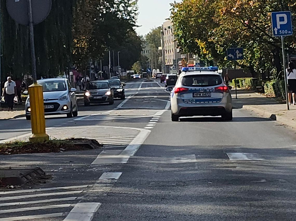 Akcja drogówki od 1 października: Sprawdź oświetlenie auta, bo policjant zatrzyma twój dowód Akcja drogówki od 1 października: Sprawdź oświetlenie auta, bo policjant zatrzyma twój dowód