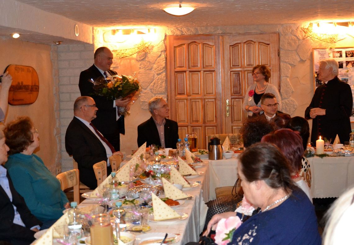 Amazonki planują już spotkanie opłatkowe Amazonki planują już spotkanie opłatkowe