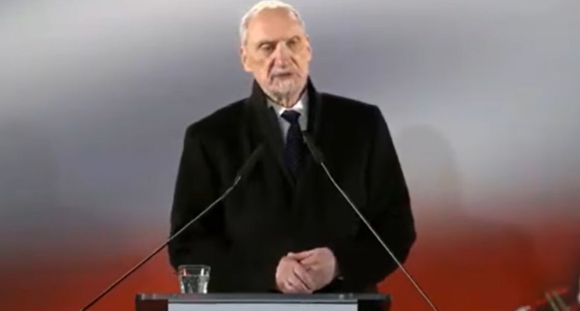 Antoni Macierewicz i oskarżenia o współpracę z rosyjskimi służbami specjalnymi. Pytanie o bezpieczeństwo