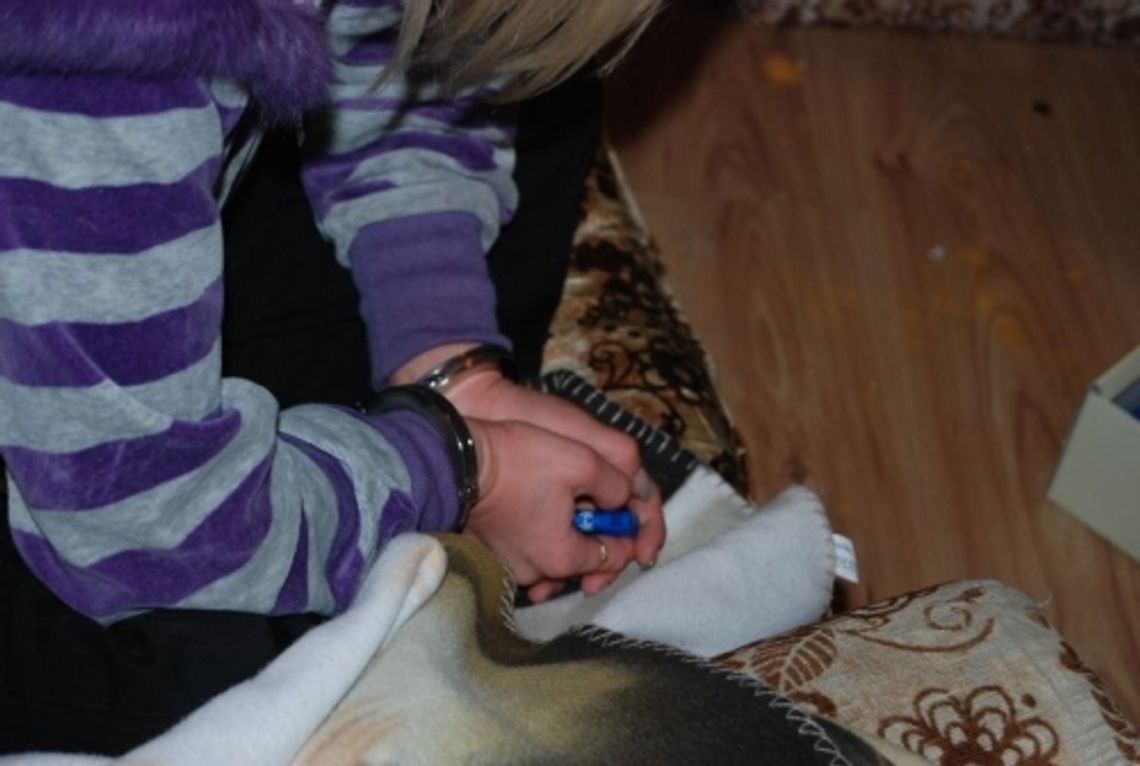 Aresztowali faceta z bongo Aresztowali faceta z bongo