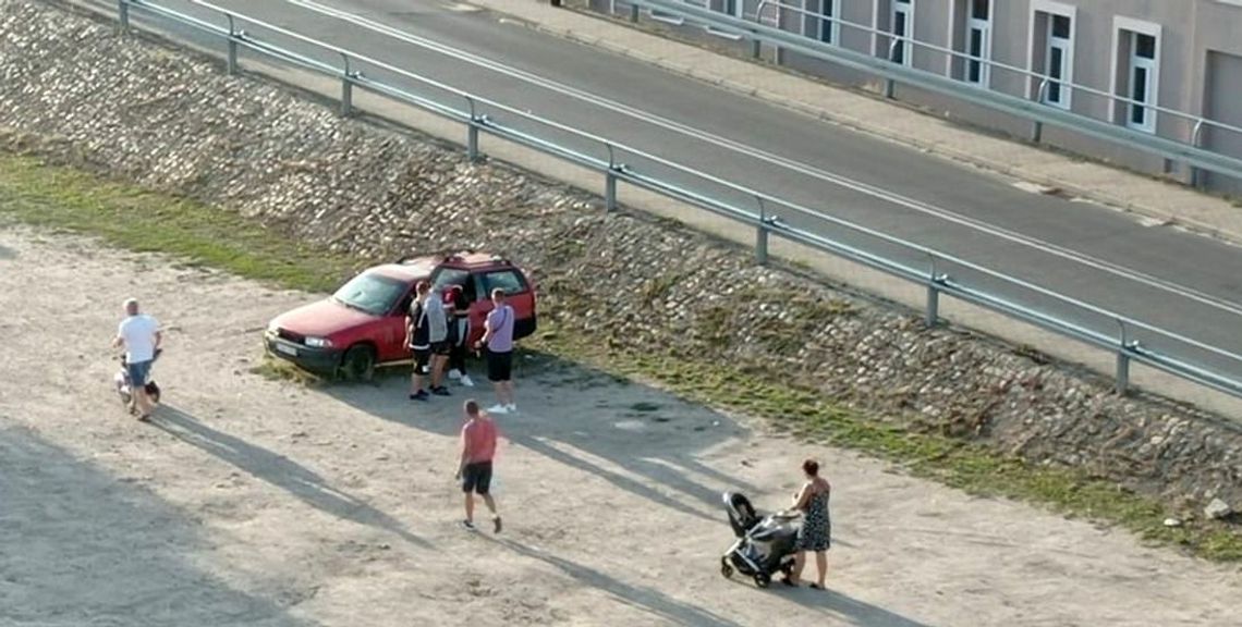 Atrakcja i wizytówka przy moście w Gryfinie