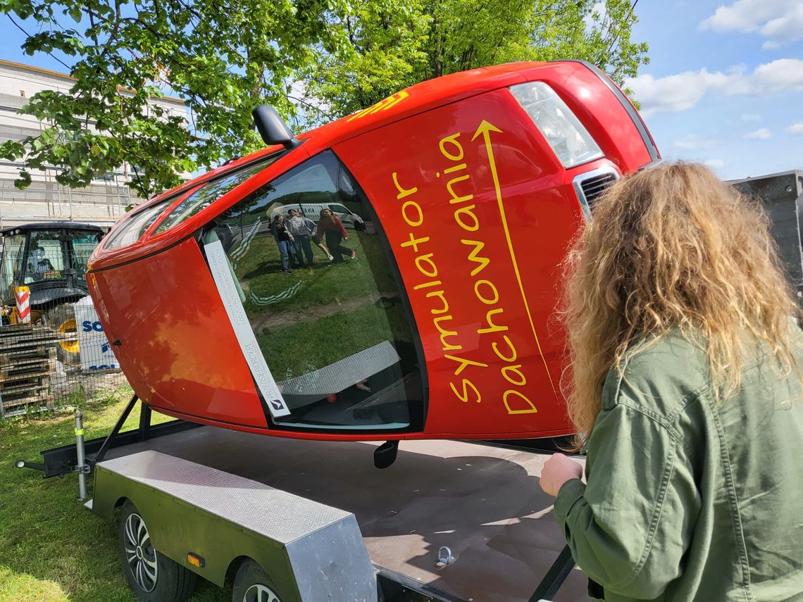 Auto gniewu i symulator dachowania. Emocje będą zapewnione!