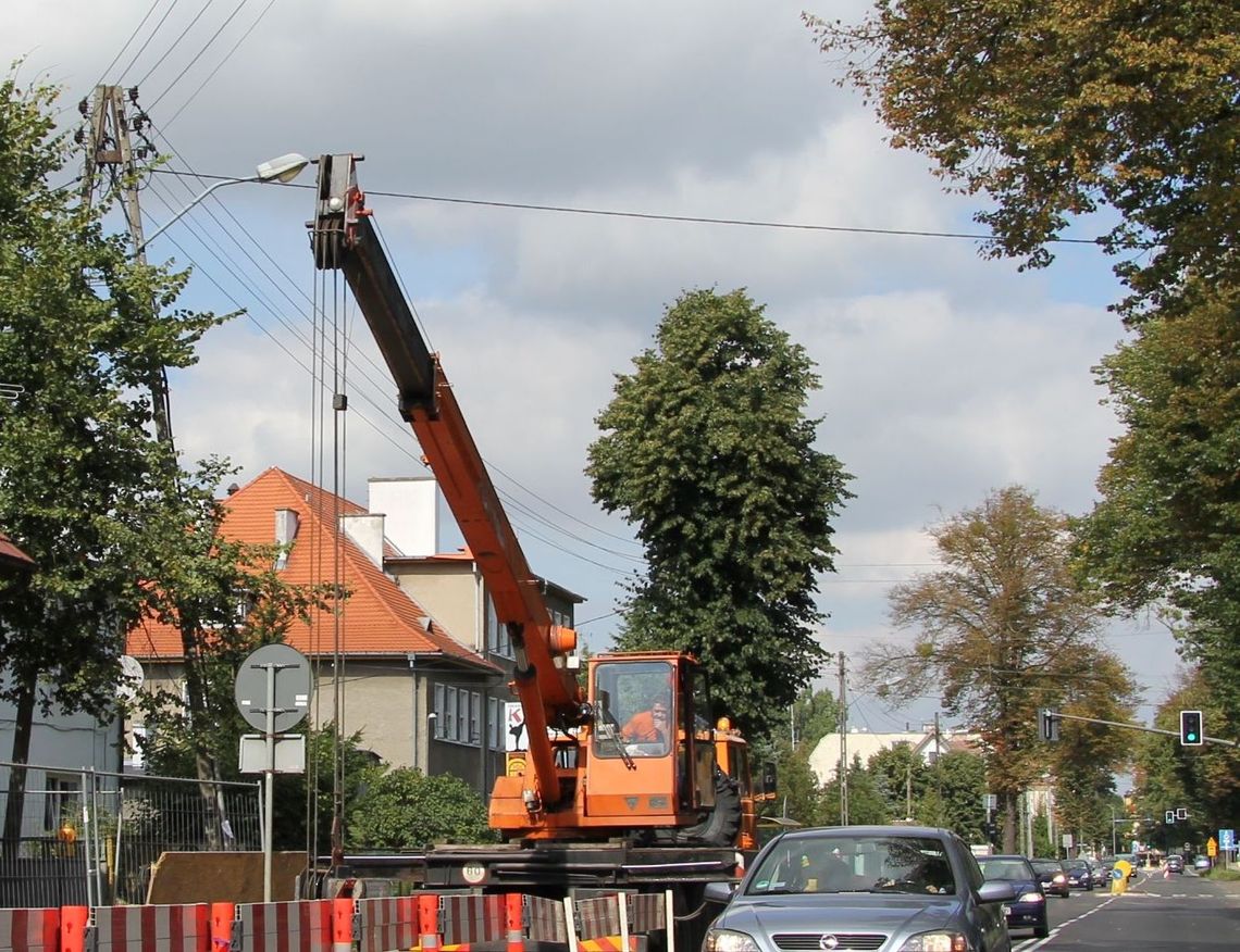 Będą lampy, kiedy będzie podnośnik