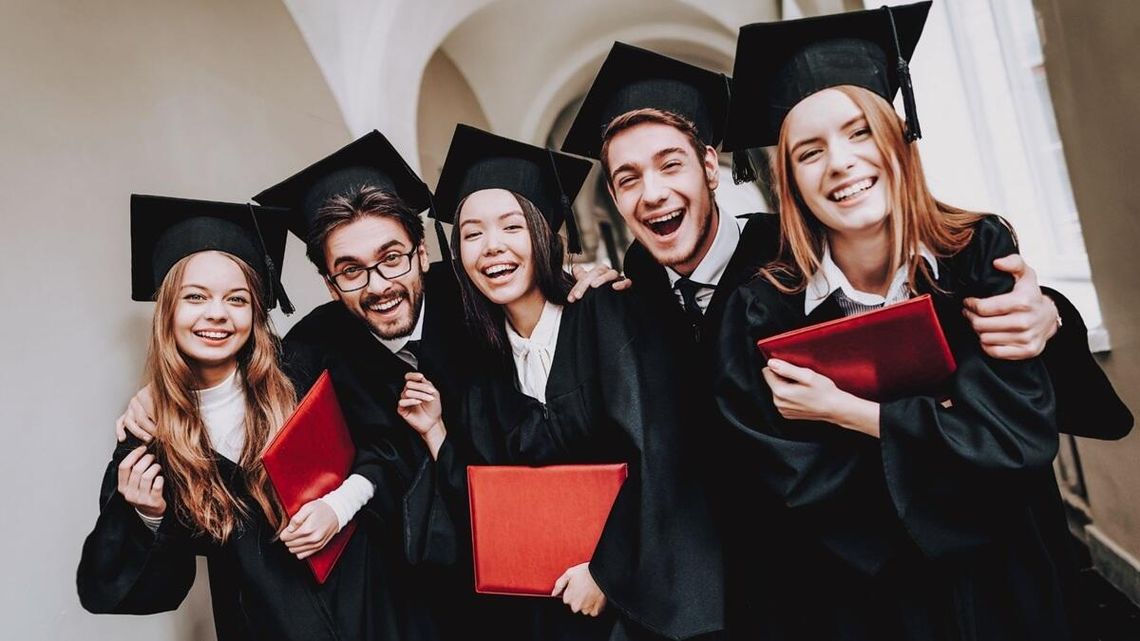 Weryfikacja wykształcenia. Pracodawca spyta, a uczelnia odpowie na temat twojego wykształcenia