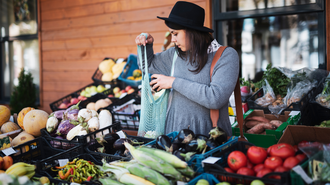 Jakie dodatkowe informacje znajdziemy na etykiecie lub opakowaniu?