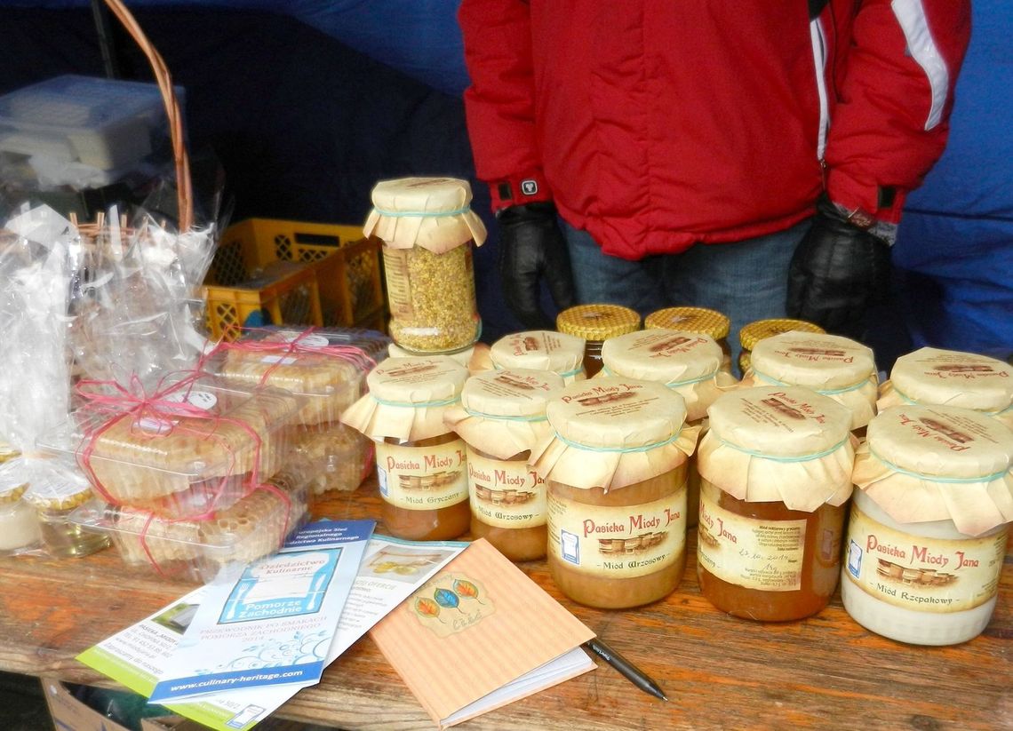 Bożonarodzeniowy kiermasz kusi i zaprasza Bożonarodzeniowy kiermasz kusi i zaprasza