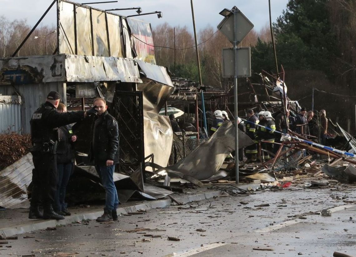 Broń i butla czy fajerwerki były przyczyną wybuchu na targowisku? Broń i butla czy fajerwerki były przyczyną wybuchu na targowisku?