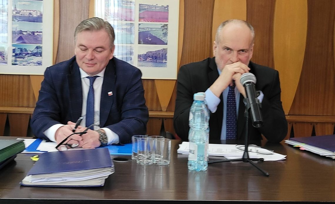 Budżet wyborczy, bo przekombinowany