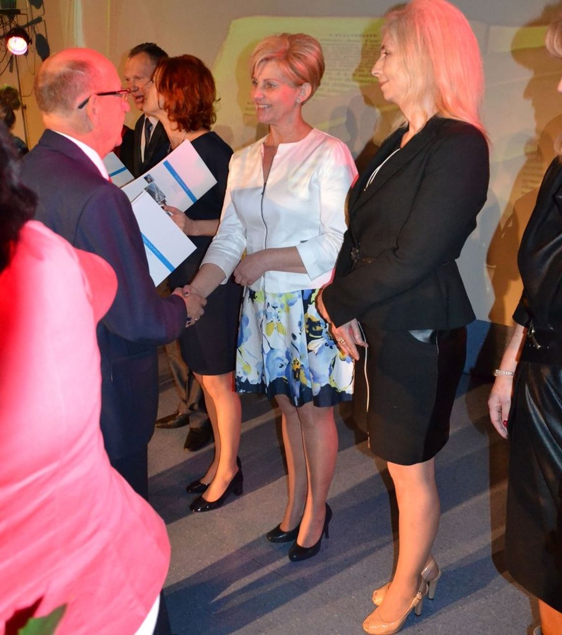 Burmistrz był prawie w każdej szkole Burmistrz był prawie w każdej szkole