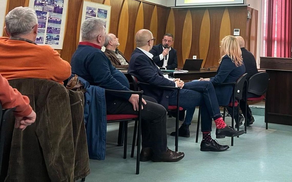 Burmistrz jak chorągiewka w sprawie parku narodowego