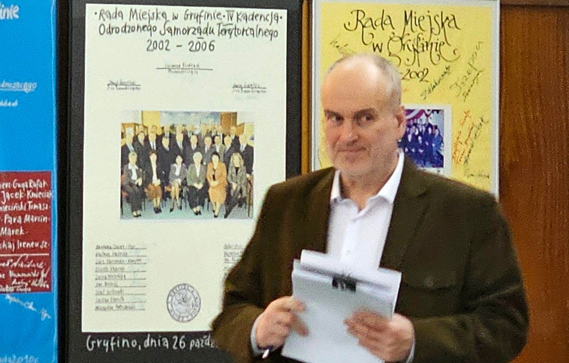 Burmistrz obudził się: na sesji absolutoryjnej ma mało radnych. Kupczenie głosami "wstrzymującymi się" Burmistrz obudził się: na sesji absolutoryjnej ma mało radnych. Kupczenie głosami "wstrzymującymi się"