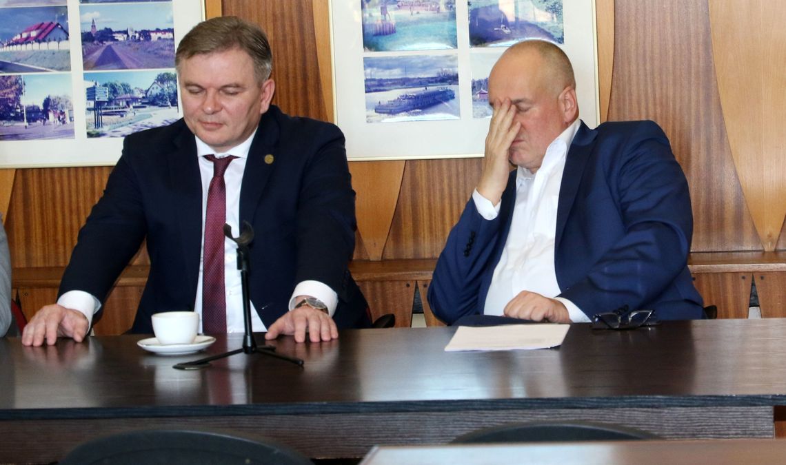 Burmistrz Sawaryn nie zapewnił zdalnej sesji Burmistrz Sawaryn nie zapewnił zdalnej sesji