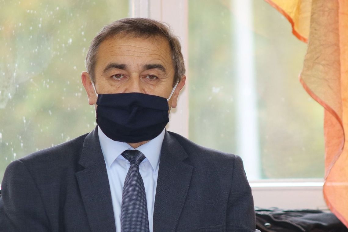 Burmistrz zrobił test na koronawirusa. Znamy wynik Burmistrz zrobił test na koronawirusa. Znamy wynik