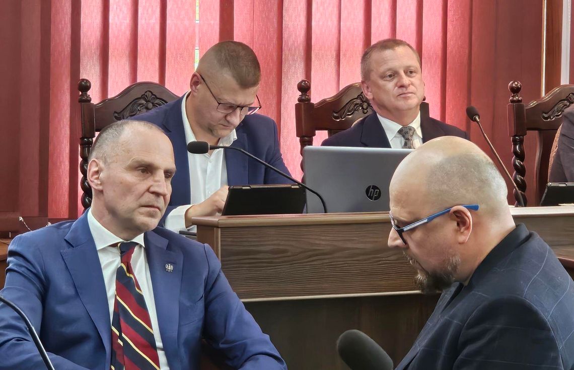 Burzliwe dyskusje o pieniądzach. Ustalanie budżetu na 2026 r. Burzliwe dyskusje o pieniądzach. Ustalanie budżetu na 2026 r.