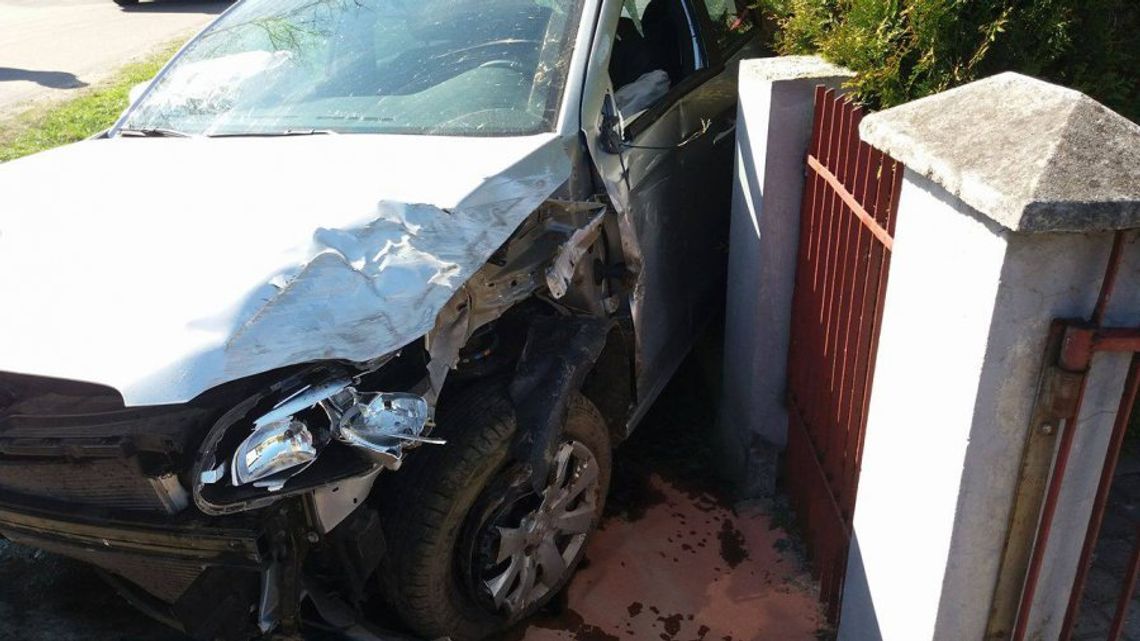 Był tak pijany, że wjechał w ogrodzenie Był tak pijany, że wjechał w ogrodzenie