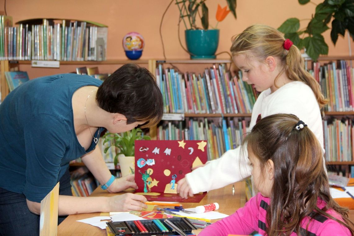 Cała (i)lustruje Cała (i)lustruje