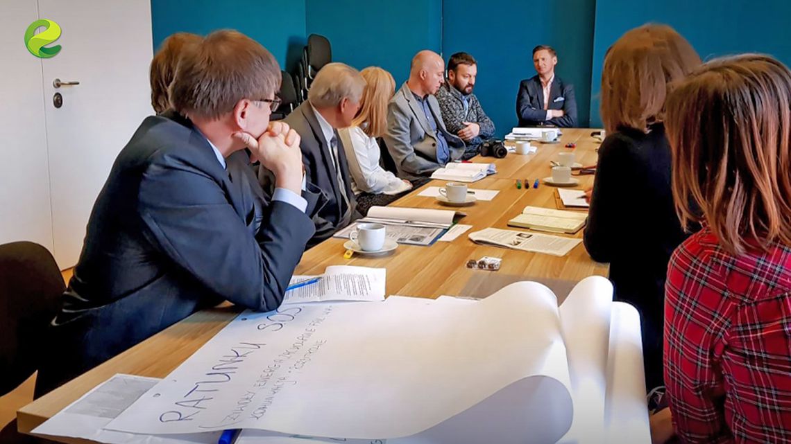 Chcą walczyć z dezinformacją Chcą walczyć z dezinformacją