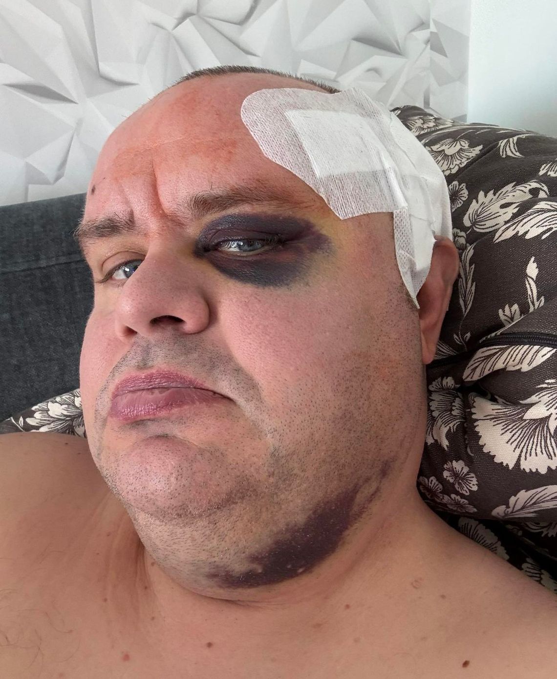 Wojciech Szumotalski walczy z glejakiem IV stopnia. „Chcę patrzeć, jak dorastają moi synowie”