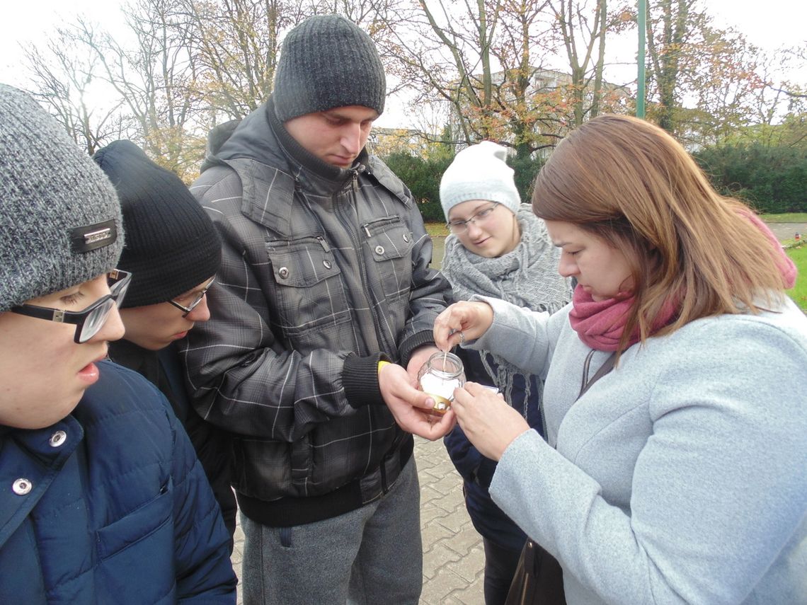 Chwalebnym jest modlić się za umarłych...