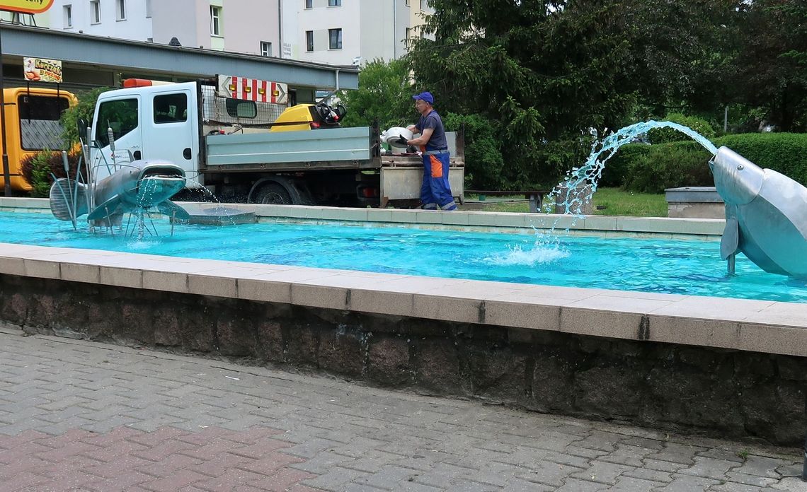 Chwalimy władze Gryfina. Czynne fontanny dodają uroku i chłodzą Chwalimy władze Gryfina. Czynne fontanny dodają uroku i chłodzą