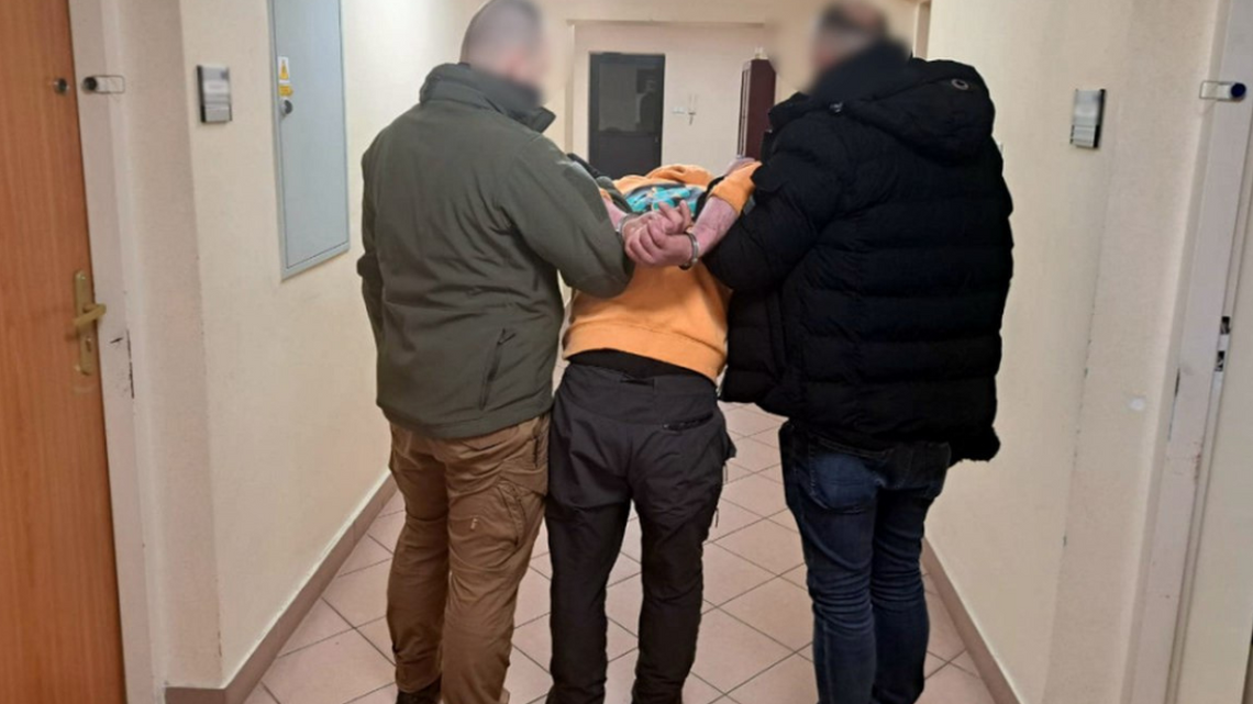 InPost ma kurierów, którzy nie powinni jeździć. Pracodawca miał nie wiedzieć o zakazach