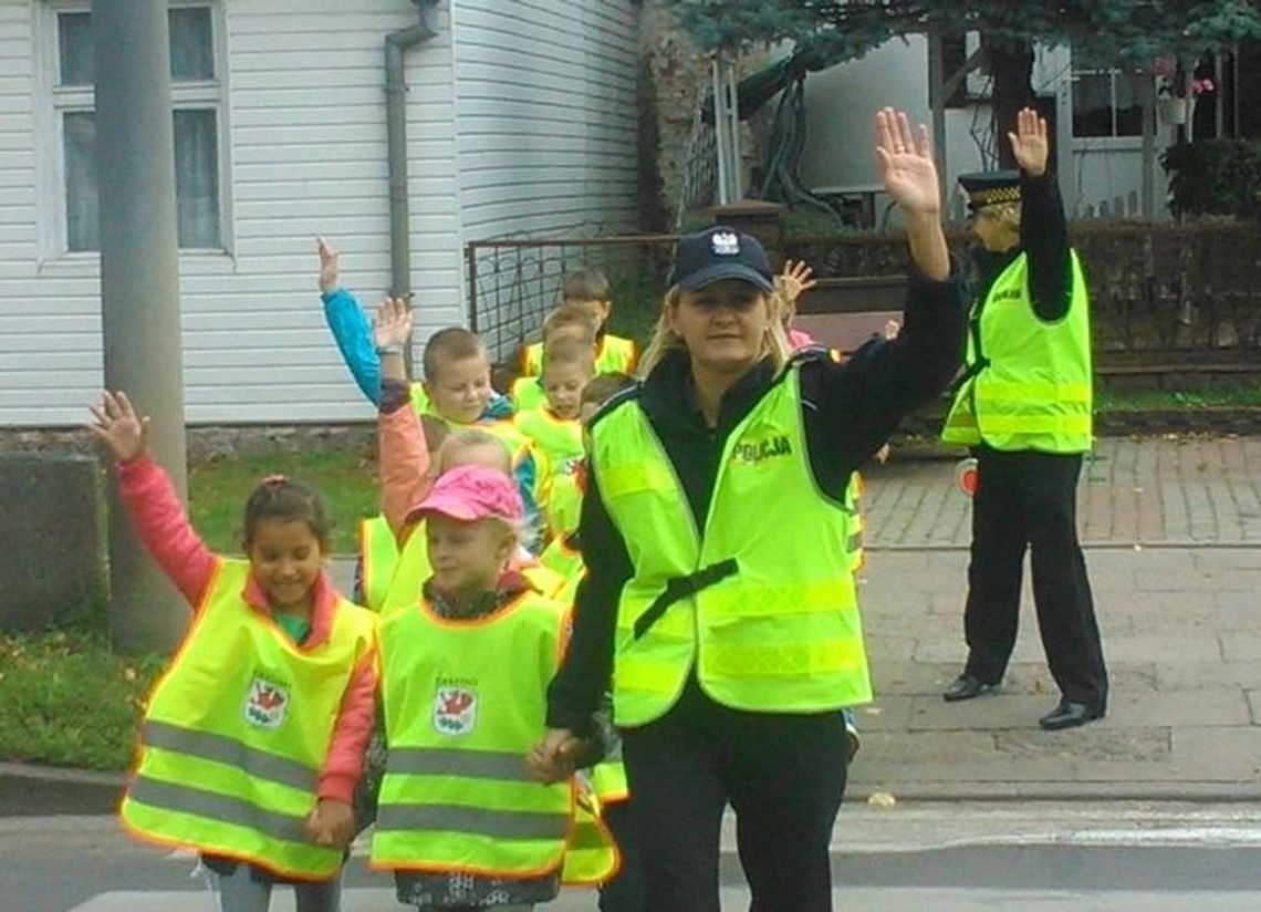 Co one pokazują i rozdają? Co one pokazują i rozdają?
