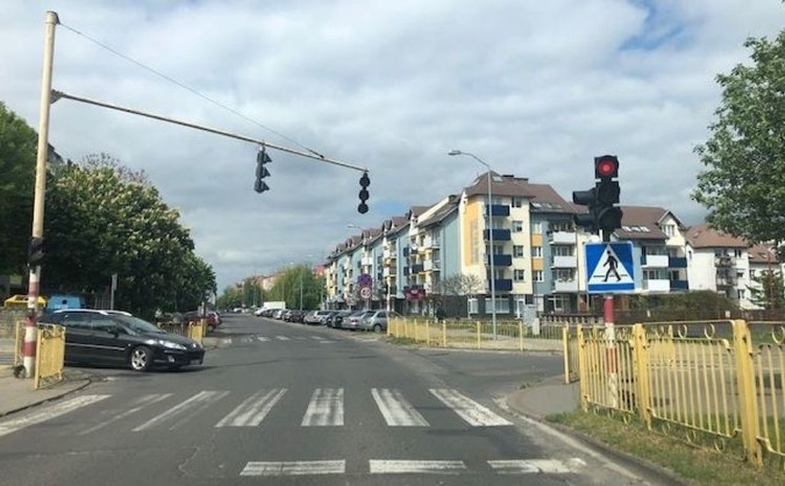 Czas wziąć się za naprawę sygnalizacji świetlnej w Gryfinie Czas wziąć się za naprawę sygnalizacji świetlnej w Gryfinie