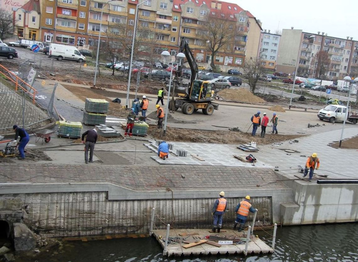 Czekają na kasę za roboty dodatkowe