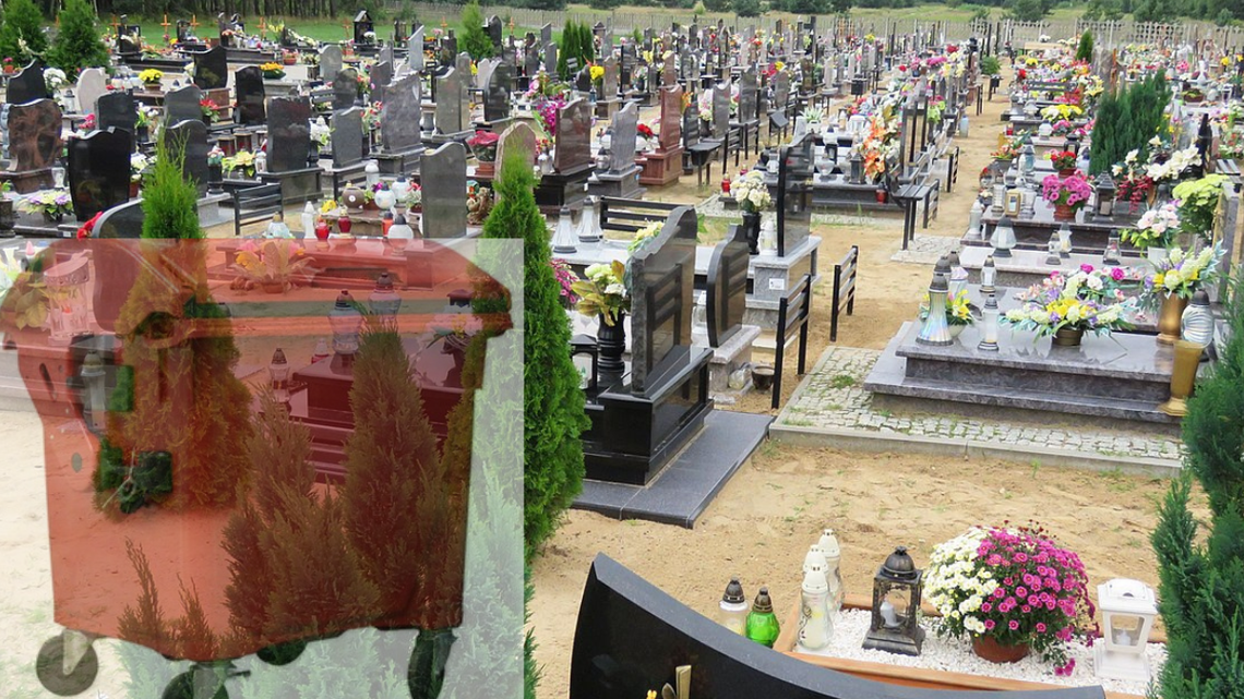 Czerwone pojemniki pojawiają się też na cmentarzach. Niektórzy narażają się na mandaty