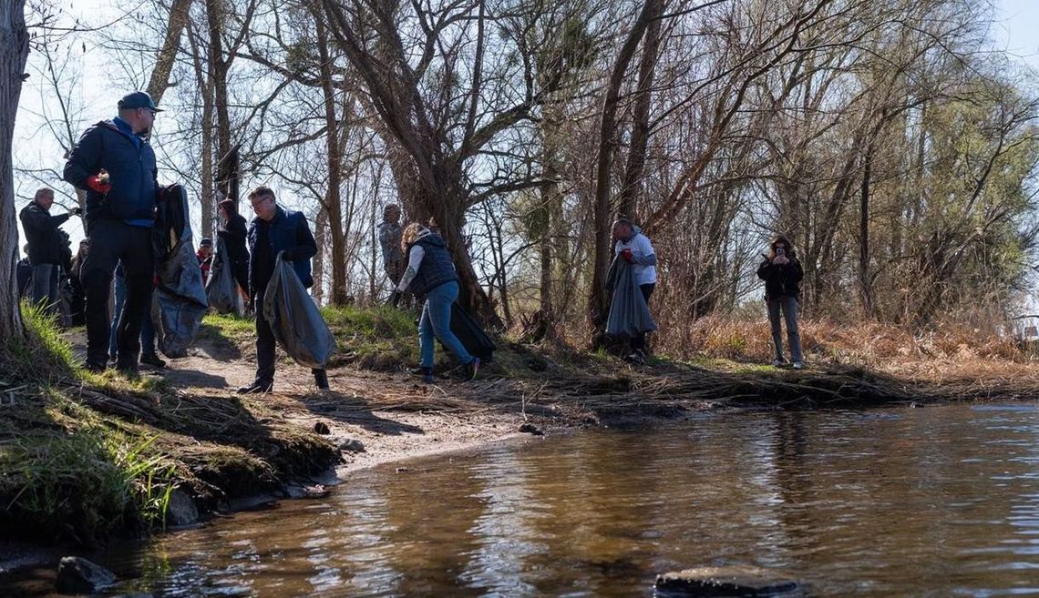 Czysta Odra 2026. Dolna część rzeki wysprzątana podczas akcji Czysta Odra 2026. Dolna część rzeki wysprzątana podczas akcji