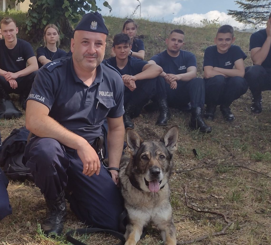 Dachowali i uciekli. Ruszył za nimi pościg