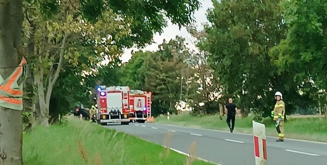 Dachowanie samochodu osobowego Dachowanie samochodu osobowego