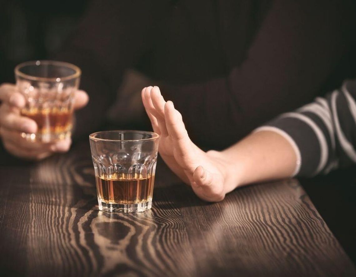 Jednak Polacy ograniczają alkohol? Trzy powody dominują Jednak Polacy ograniczają alkohol? Trzy powody dominują