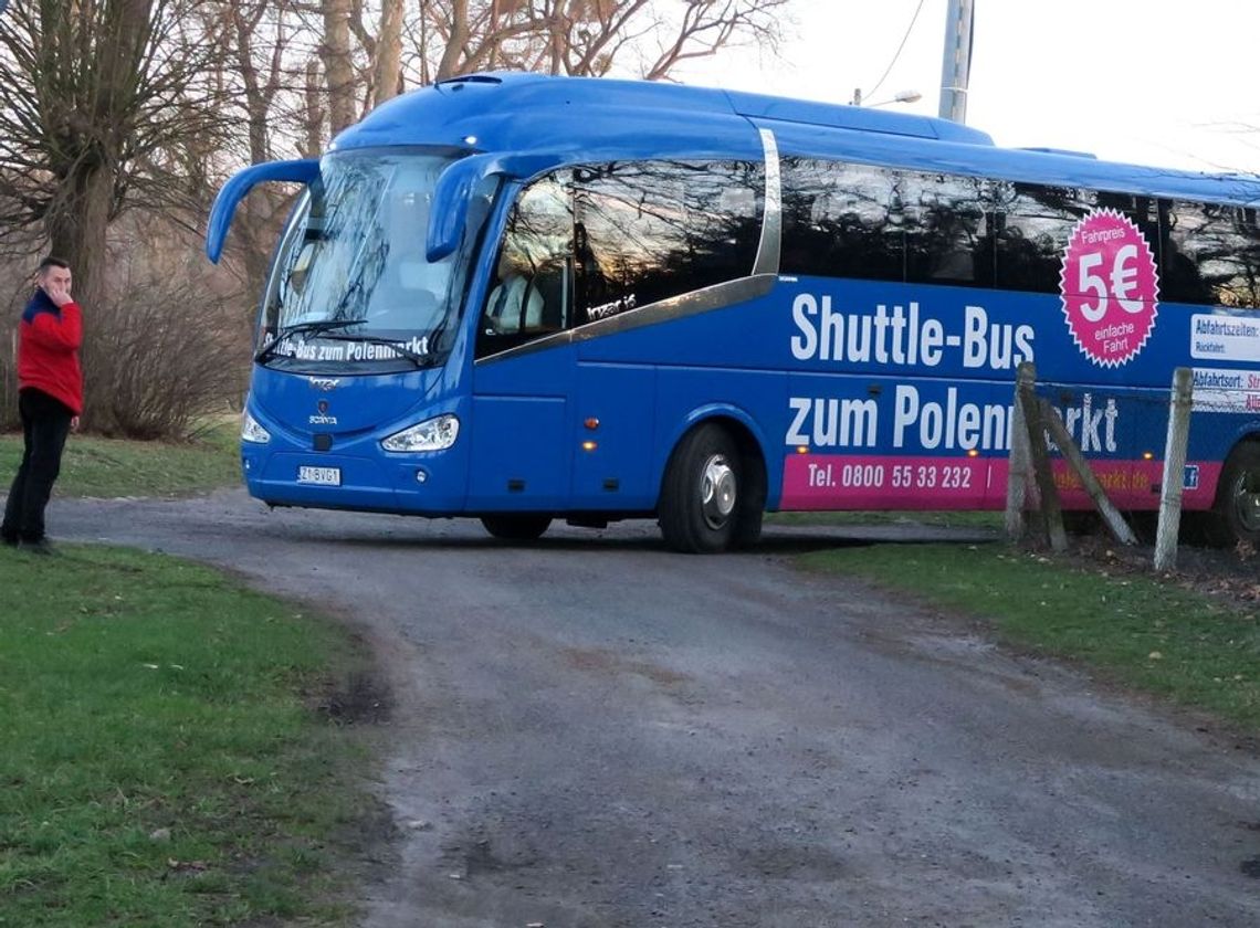 Do Berlina pojedziemy nowym autokarem Do Berlina pojedziemy nowym autokarem