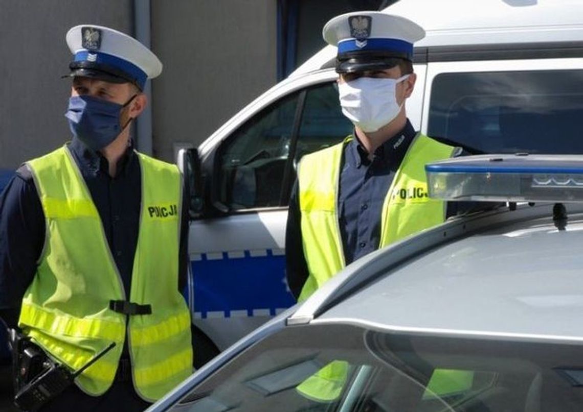 Do Gryfina przyjechał nietrzeźwy. Zatrzymany pod aż 4 zarzutami Do Gryfina przyjechał nietrzeźwy. Zatrzymany pod aż 4 zarzutami