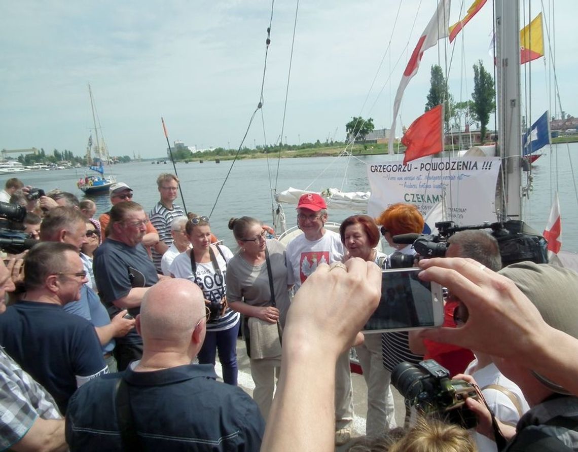 Dookoła świata bez logo Gryfina Dookoła świata bez logo Gryfina