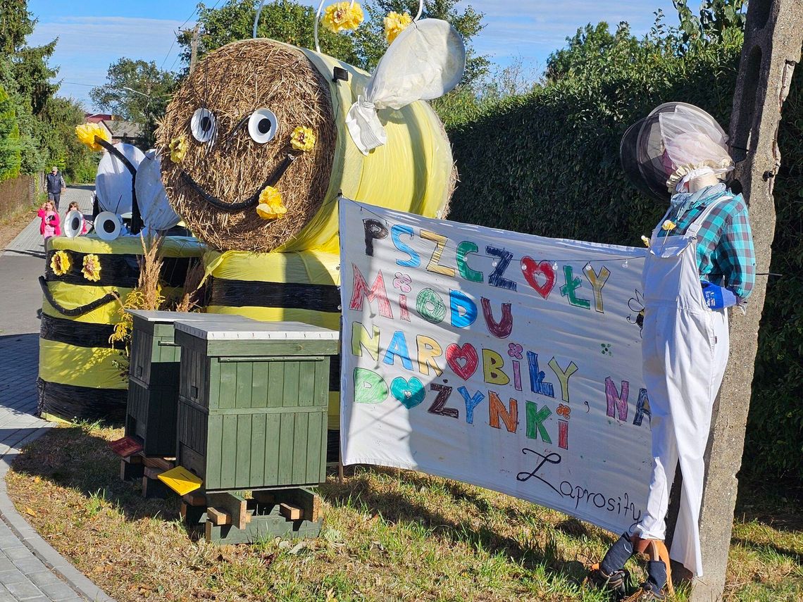 Dożynkowe witacze niczym memy FOTO]