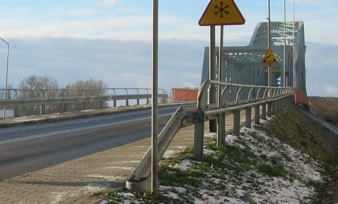 Droga przez Miedzyodrze otwarta Droga przez Miedzyodrze otwarta