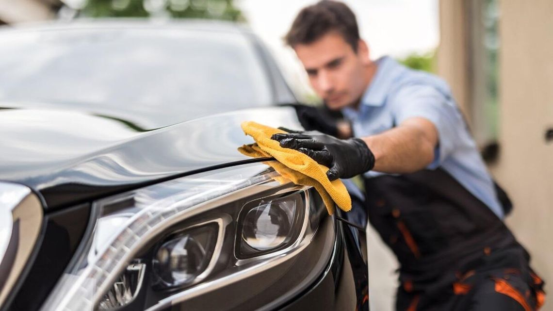 Utrzymanie samochodu droższe i... droższe. Zbiera się niemała kwota