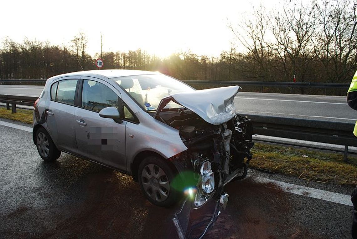 Dwie osoby ranne w wypadku Dwie osoby ranne w wypadku