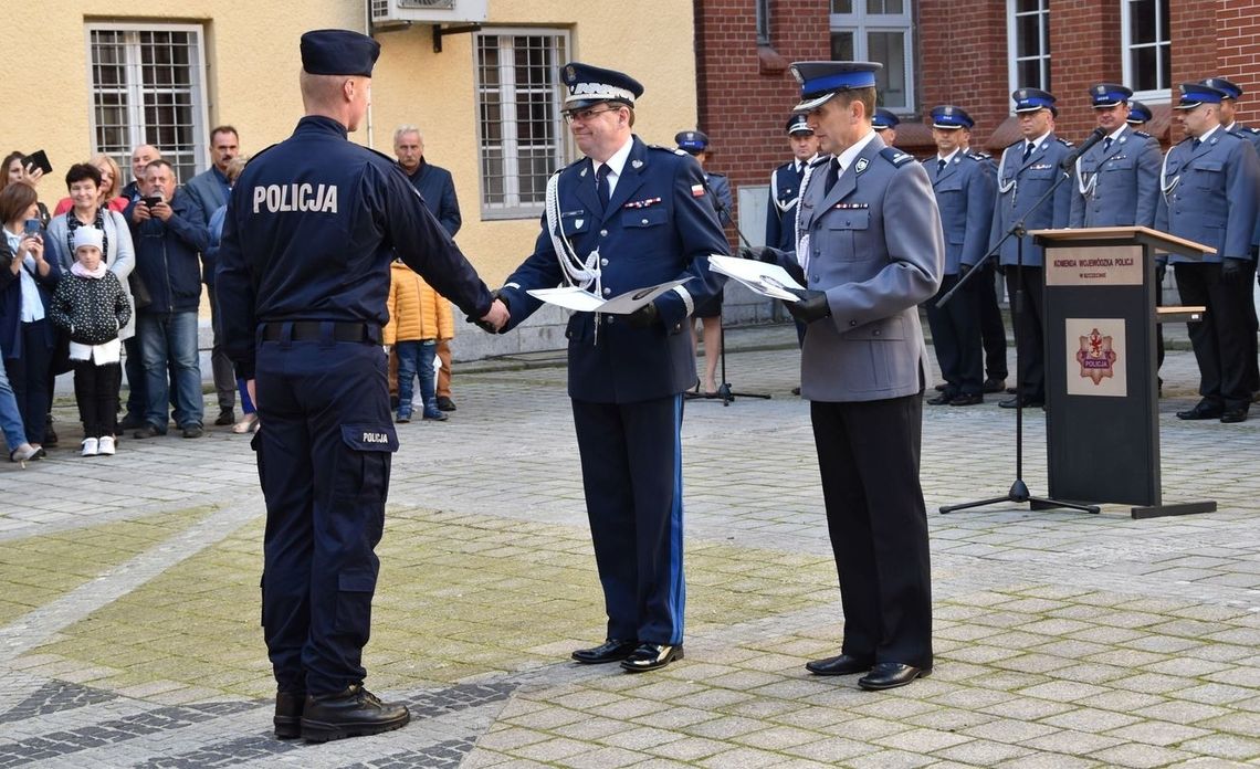 Dwóch nowych policjantów przyjdzie do Gryfina, a jeden do Chojny Dwóch nowych policjantów przyjdzie do Gryfina, a jeden do Chojny