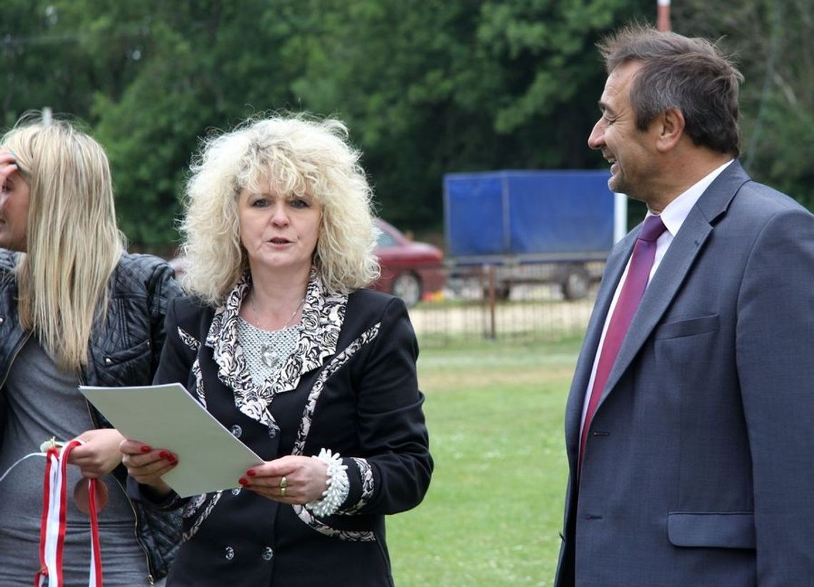 Dyrektorka skarży się, że ją przezywają Dyrektorka skarży się, że ją przezywają