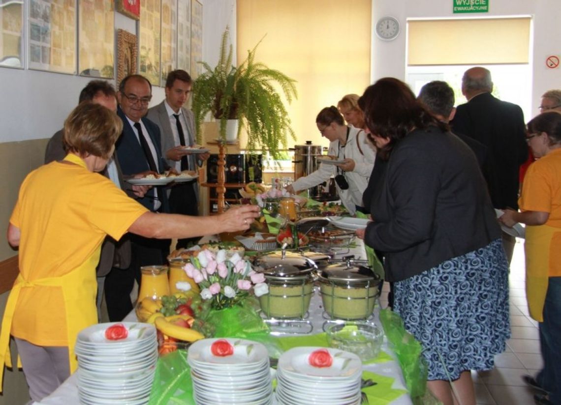 Działania i szanse na pracę dla niepełnosprawnych Działania i szanse na pracę dla niepełnosprawnych