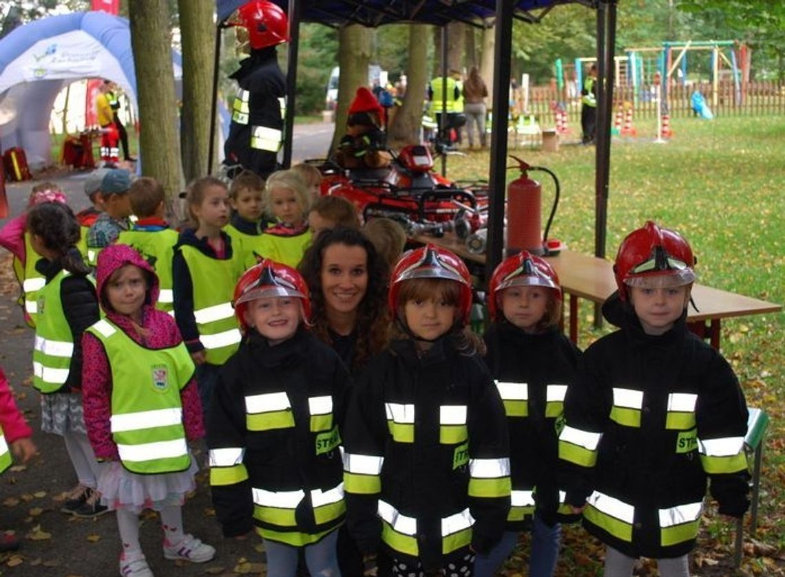 Dzieciaki strażaki bardziej widoczne